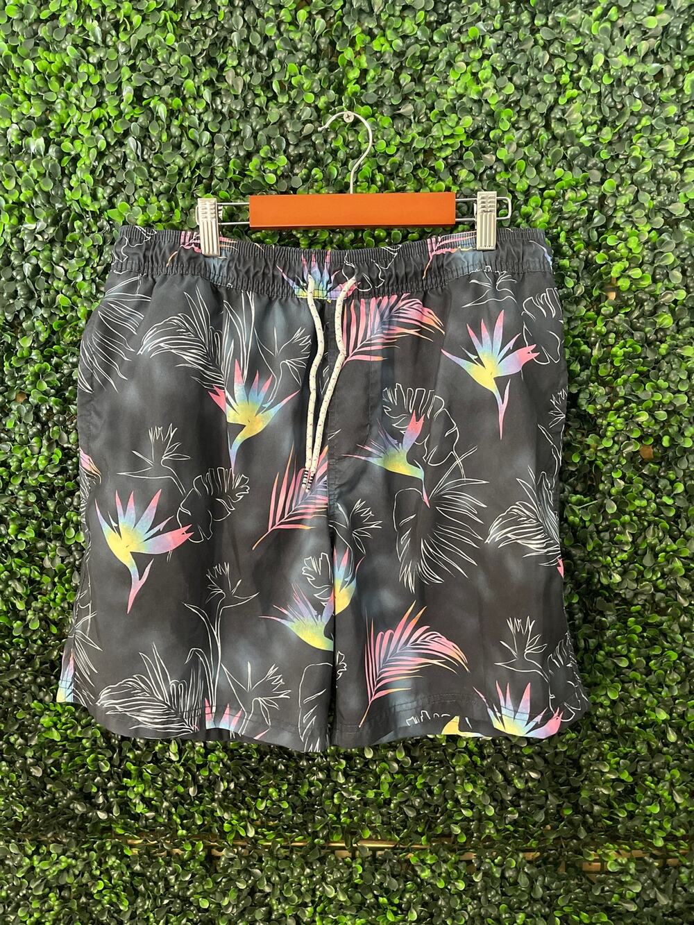 Original Use Men’s Swimming Shorts Size L
